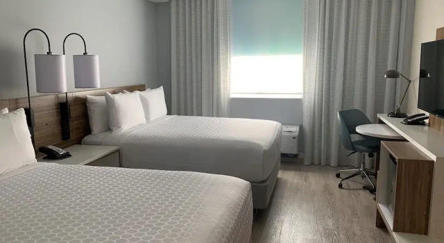Wyndham Garden Miami International Airport