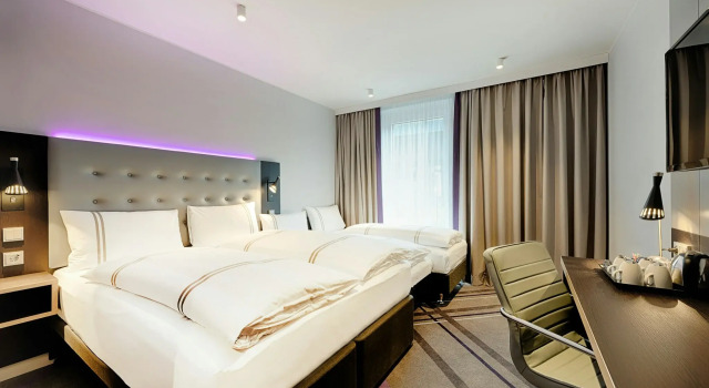 Premier Inn Hamburg City Klostertor, Забронировать Отель Отели Ганзейского города Гамбурга с парковкой, Парковка