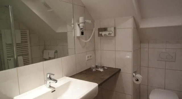 Четырёхместный номер Standard Hotel Krone