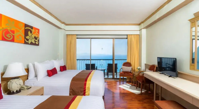 Номер семейный Superior с видом на море Cosy Beach Hotel - SHA Extra Plus