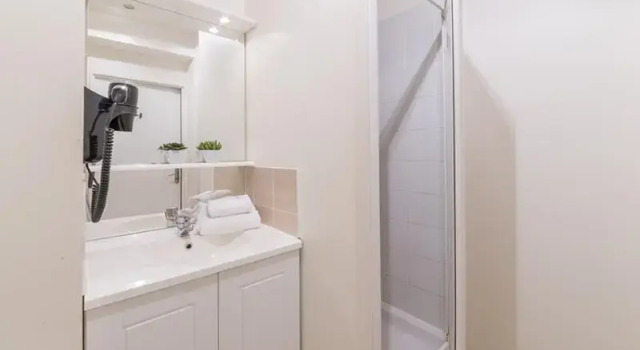Одноместный номер Standard Appart’City Confort Nantes Centre