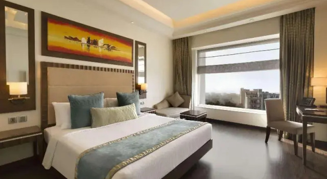 Двухместный номер Standard Ramada by Wyndham Gurgaon Central