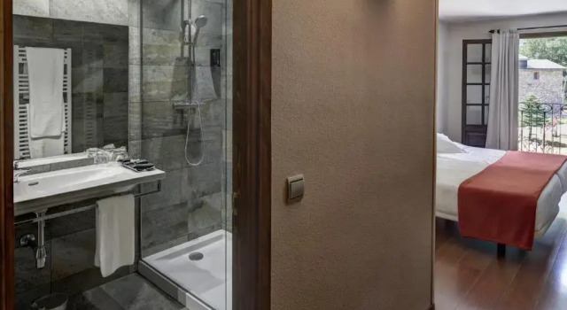 Трёхместный номер Standard Abba Xalet Suites Hotel