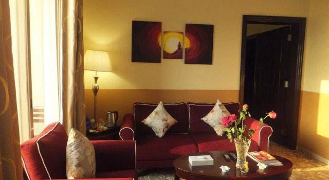 City Hotel, Забронировать Отель Отели Рас-Аль-Хайма 3 звезды, 3*