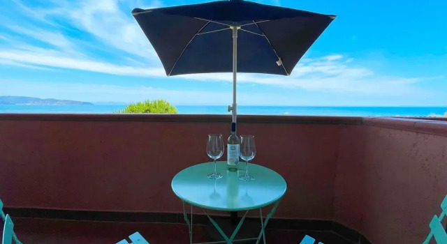 Апартаменты Appartamento Germoglio Sulla Spiaggia