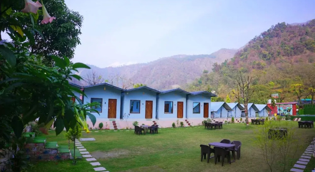 The Hidden Paradise, Rezervovat Hotel Rišikéš Uttarakhand