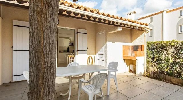 Апартаменты Stylish Coastal Hideaway, Agde