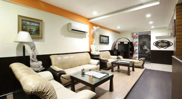 OYO 1732 Hotel The days Inn, Book Hotel Jalandhar Punjab