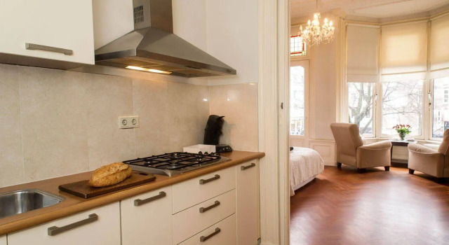 Prestige Housing, Забронировать Отель Амстердам Норд, рядом с Музей фотографии FOAM