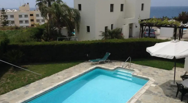 Вилла Aura Holiday Villas