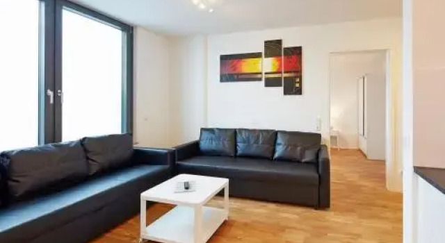 City Apartment Stuttgart, Забронировать Апартаменты/квартира Апартаменты Штутгарта, рядом с Церковь Стифтскирхе, Апартаменты/квартира