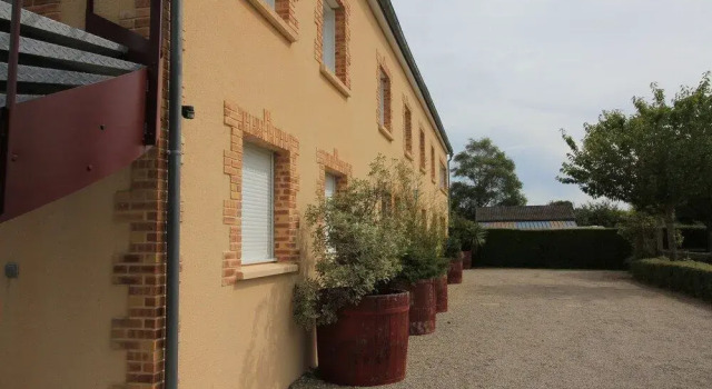 Les Ecuries Deroumard, Book Hotel Magneville Lower Normandy