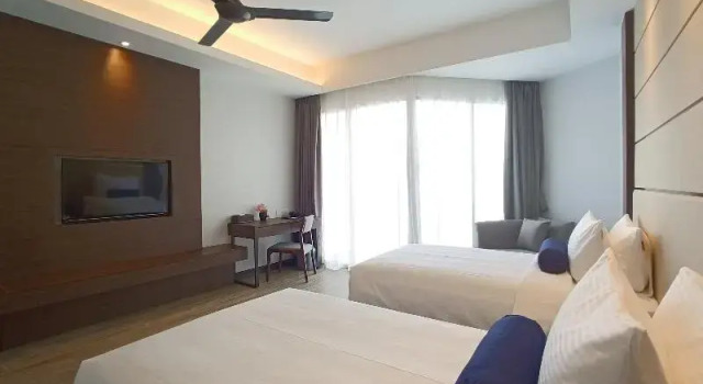Двухместный номер Deluxe с частичным видом на океан Pacific Regency Beach Resort, Port Dickson