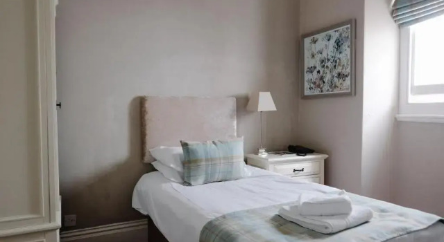 Номер Standard Court Colman Manor