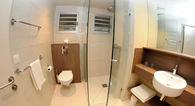 Бунгало с видом на воду Hotel Koulnoue Village