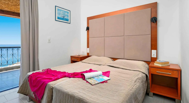 Ariadne- Apanema Studios and Apts