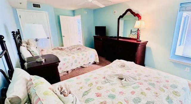 Crescent Shores S 311 3 Bedroom Condo by RedAwning, North Myrtle Beach