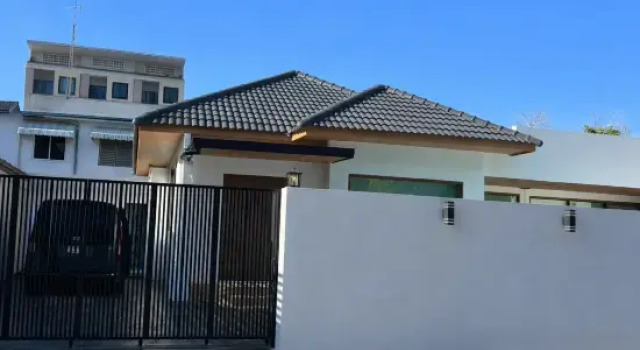 i-Vada Pool Villa Bangsaen