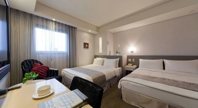 Четырёхместный номер Standard Harbor View Hotel