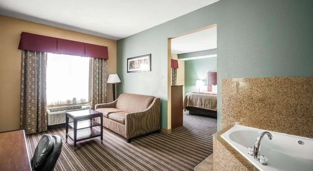 Suite Comfort Inn Jackson
