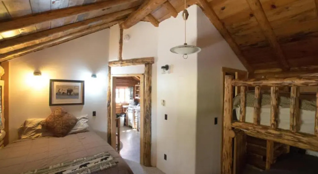 Silver Gate Lodging