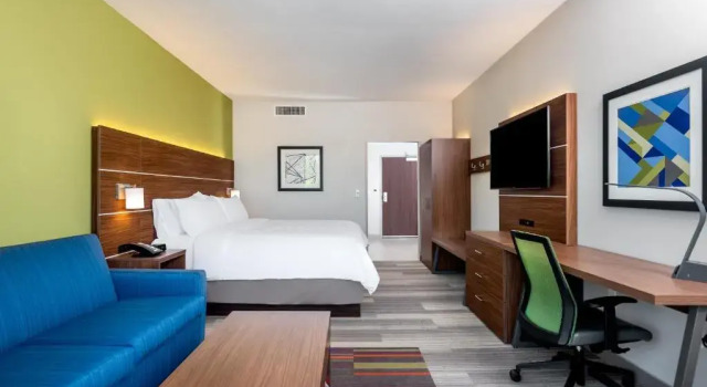 Двухместный люкс Holiday Inn Express & Suites Santa Ana - Orange County by IHG