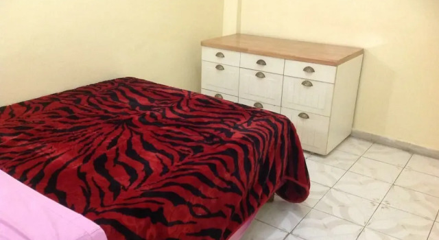 Апартаменты с 2 комнатами с балконом Appartement Familial Emile Zola