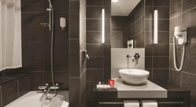 Двухместный номер Comfort B&B HOME Brussels East Woluwe