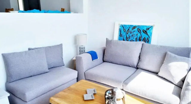 Коттедж с 3 комнатами Krotiri View Paros