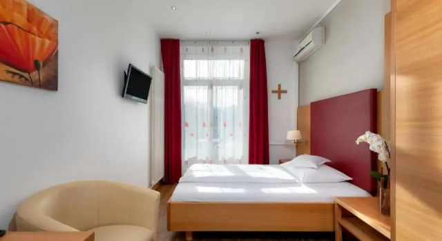 Одноместный номер Standard с балконом Hotel Kolping