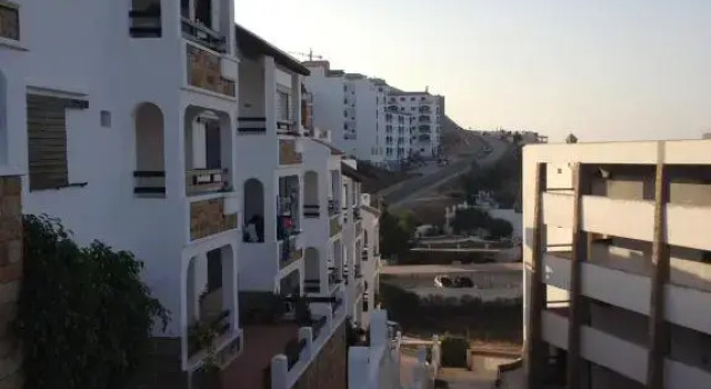 Borj, Prenota Hotel Oued Laou 