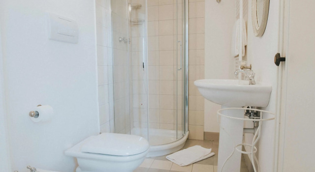 Номер Standard La Villa Hotel
