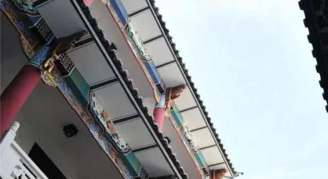 Yiren Inn, Rezerwuj Hotel Dali Yunnan