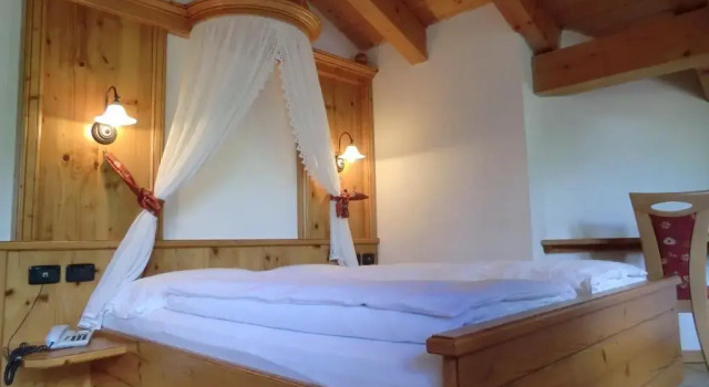 Номер Standard Garnì Costa Verde