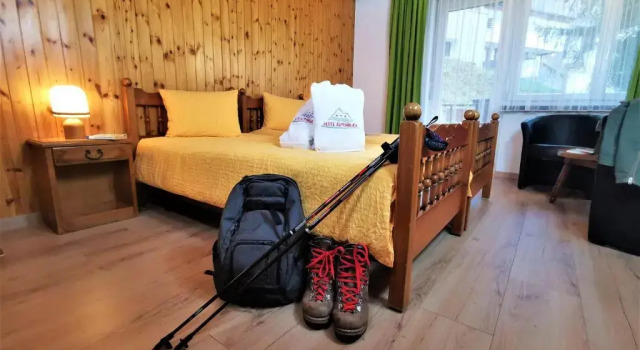 Hotel Alpenblick, Book Hotel Hoteller i Leukerbad med pool, Swimmingpool