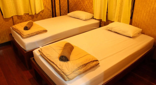 Baansuanlynjee Maeklong Resort