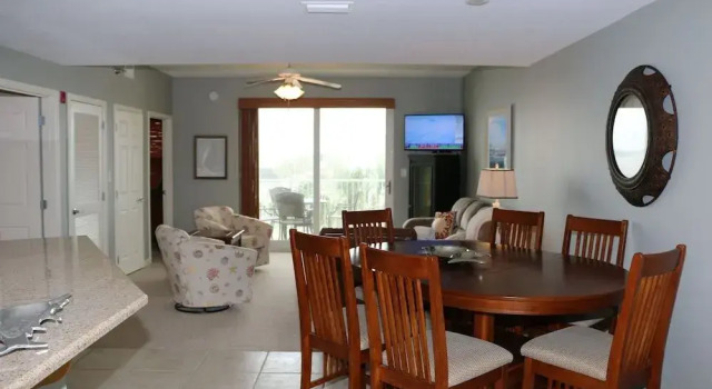 Navy Cove 2113 - 2 Br Condo
