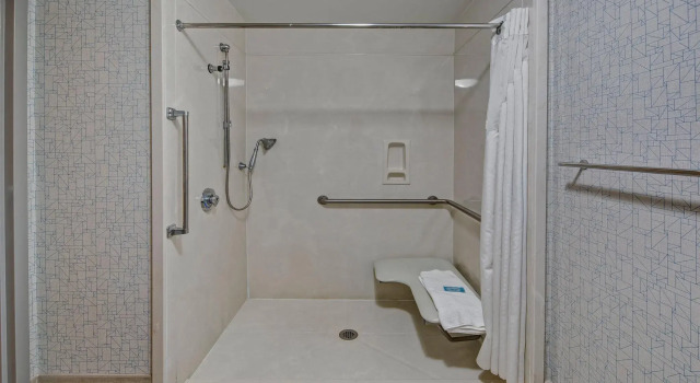 Номер Standard Holiday Inn Express Hotel & Suites London by IHG