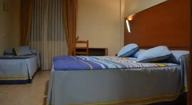 Hostal Restaurante El Castillo, Prenota Hotel  