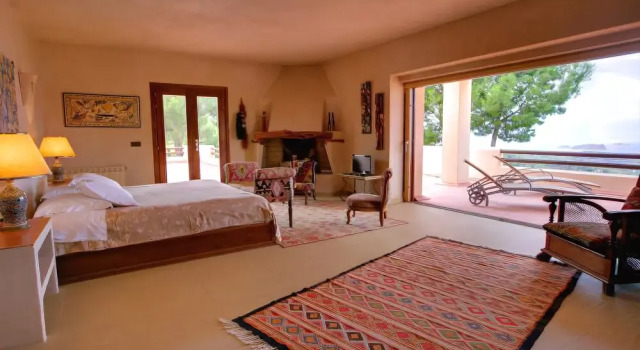 Villa Sa Boca, Book Villa Hotels in Ibiza with a Pool, Swimming Pool