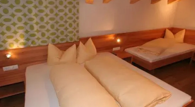 Apart Stella Alpina, Rezerwuj Hotel Hotele w Tyrol z parkingiem, Parking