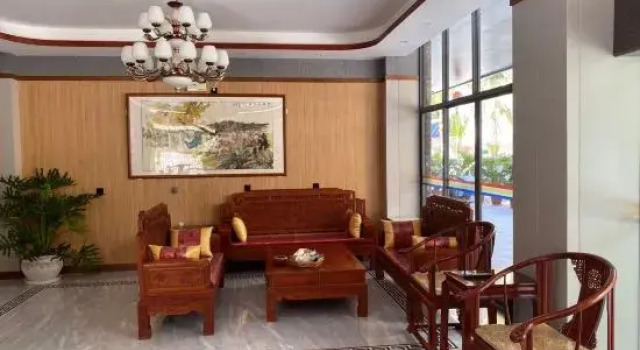 Laobai Hotel (Xishuangbanna Jinghong Gaozhuang Xishuangjing Branch), Buchen Sie Hotel Hotels in Yunnan mit Parkplatz, Parkplätze