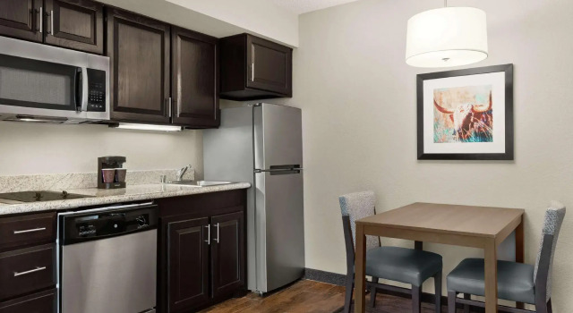 Двухместный номер Standard Addison Suites