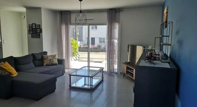 Maison contemporaine refaite à neuf - À 50M de l'océan, Rezerwuj Hotel Ploemeur 