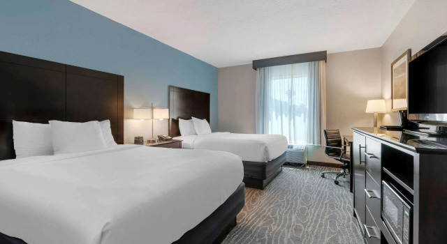 Четырёхместный номер Standard Comfort Inn & Suites Melbourne-Viera