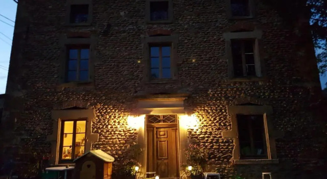 Casa Lys, Забронировать Отель Отрив Drôme