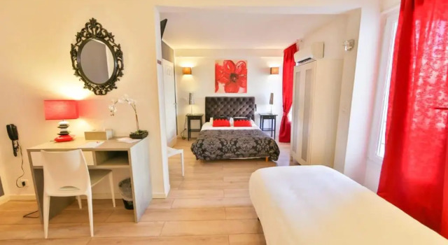 Четырёхместный номер Standard Hôtel Le Mistral