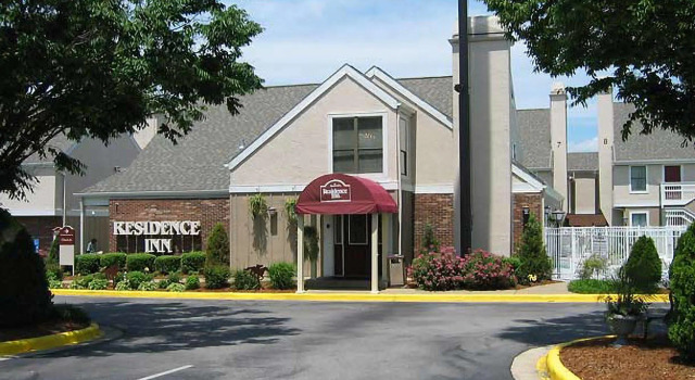 Residence Inn Louisville East, Boek Hotel Hotels in Kentucky met parkeren, Parkeren