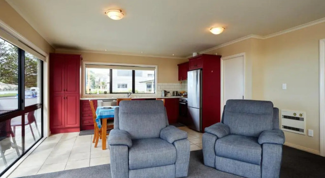 Paradise Inn - Kaikoura Holiday Home