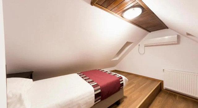 Camera doppia Standard mansarda Crema Residence
